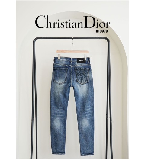 [DIOR] 크리스찬 디올 남성 프린팅 데미지 워싱 중청 데님 진 (국내배송)