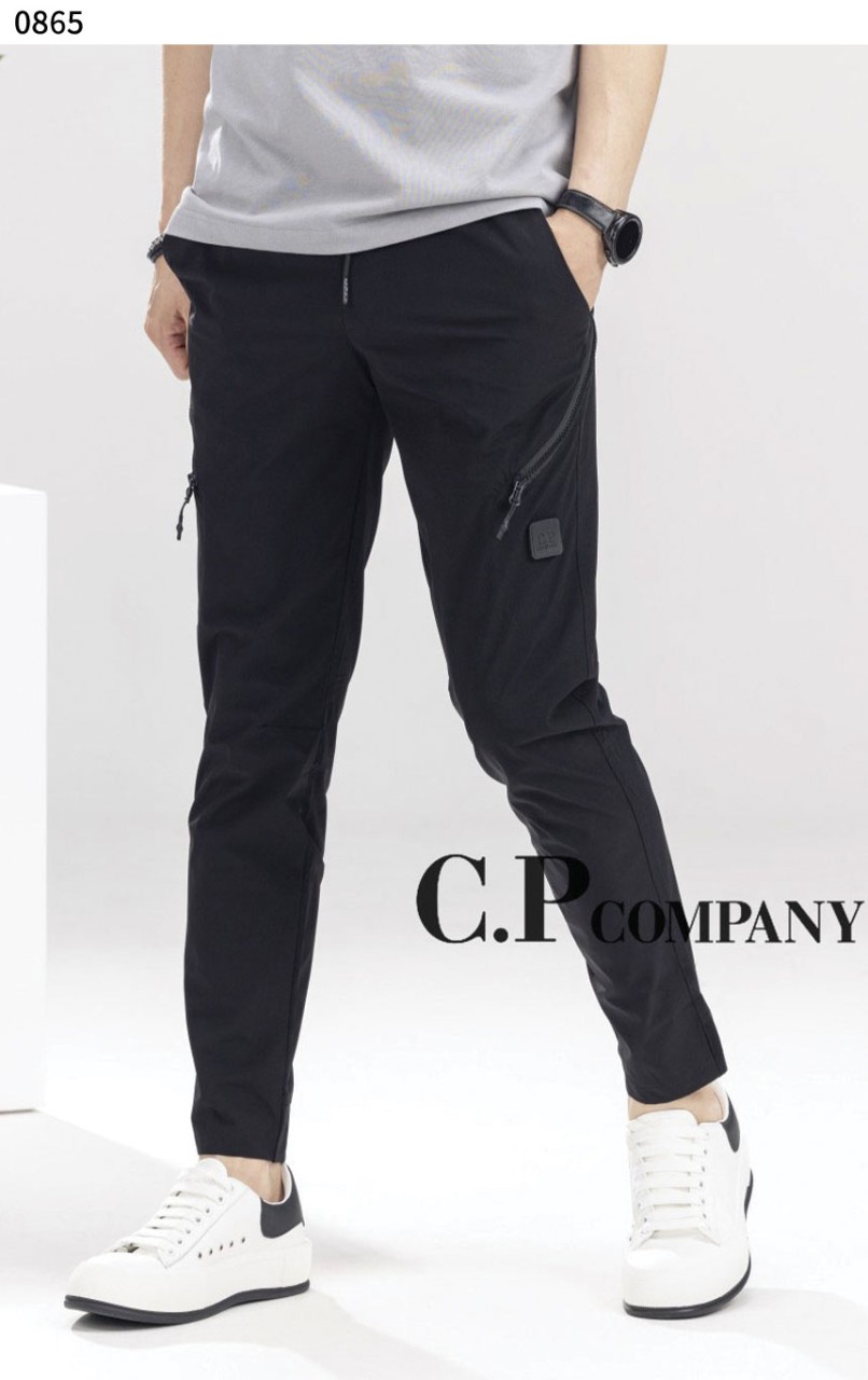 [C.P compay] 씨피 컴퍼니 수입고급 테이퍼드 매트로폴리스패치 조거팬츠 (국내배송)