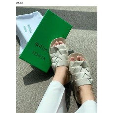 보태가베네타 [BOTTEGA VENETA] 수입프리미엄라인 플렛뮬 샌들(국내배송)