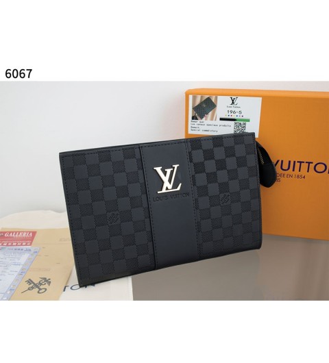 루이비통 수입고급 다미에 LV 로고 블랙 클러치 (국내배송)