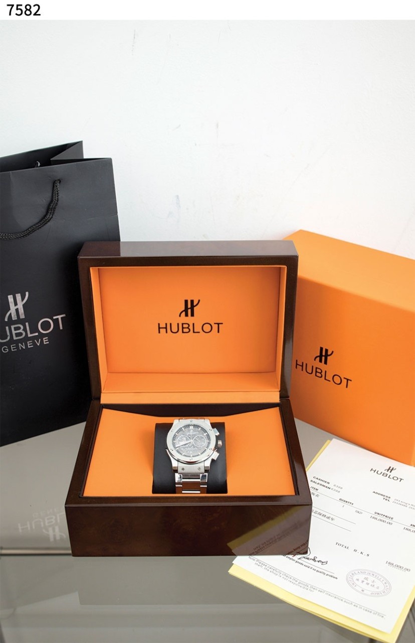 위블로(HUBLOT) Big Bang Sang Blue (국내배송)