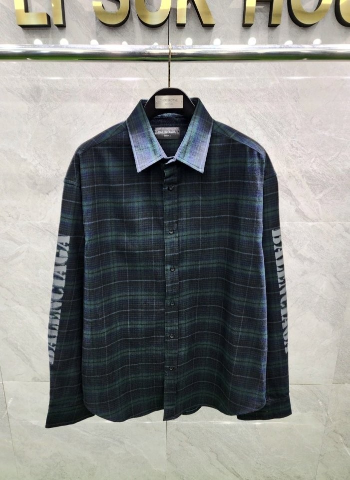 발렌시아가 24FW 로고나염 체크 셔츠 남방 국내배송