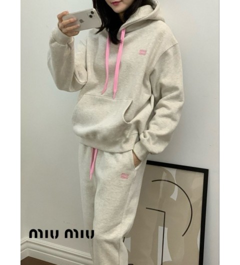 미우미우 기모배색줄후드세트 국내배송