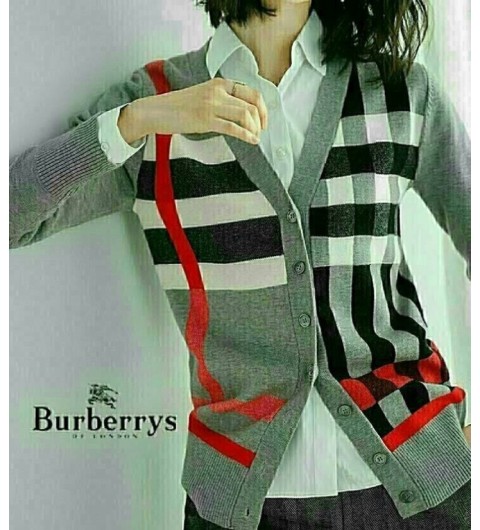 버버리 레드필체크가디건 국내배송