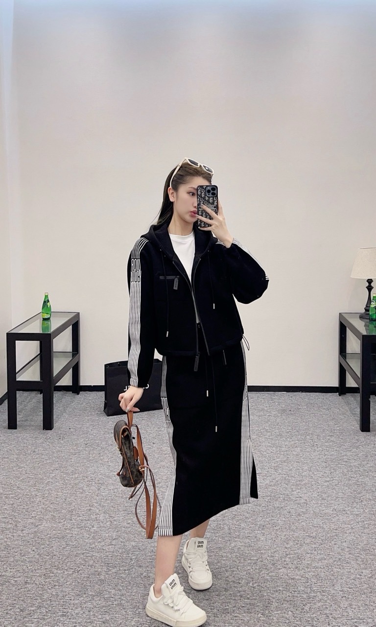 여전 440 디올 츄리닝 해외배송