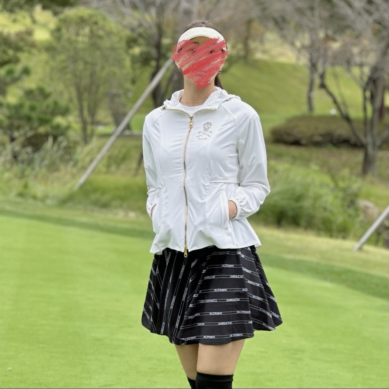 마크앤로나 큐빅 로고포인트 우븐 아우터 국내배송