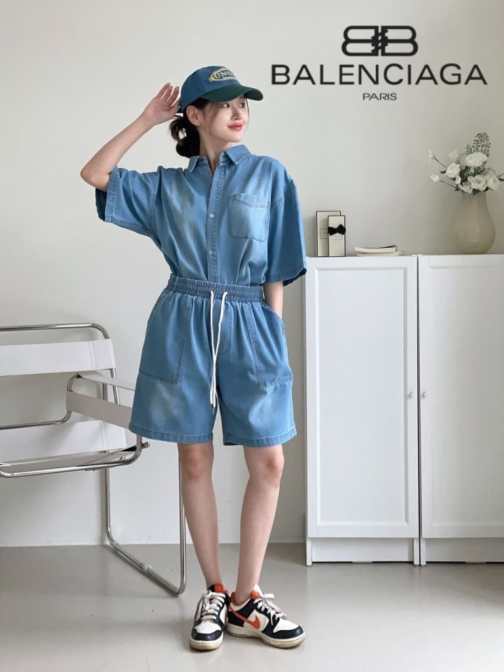 발렌시아가 B PK♤절개 데님 SET 국내배송